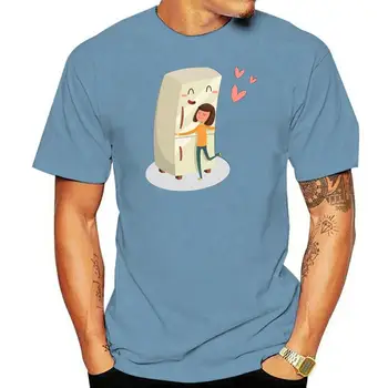 Женщина обнимает симпатичный холодильник Женская футболка -Изображение By Adults Повседневная футболка