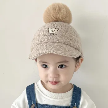 корейская детская шапочка осень и зима детская мультяшная вышитая медведь остроконечная детская шапка с меховым мячом теплая бейсболка